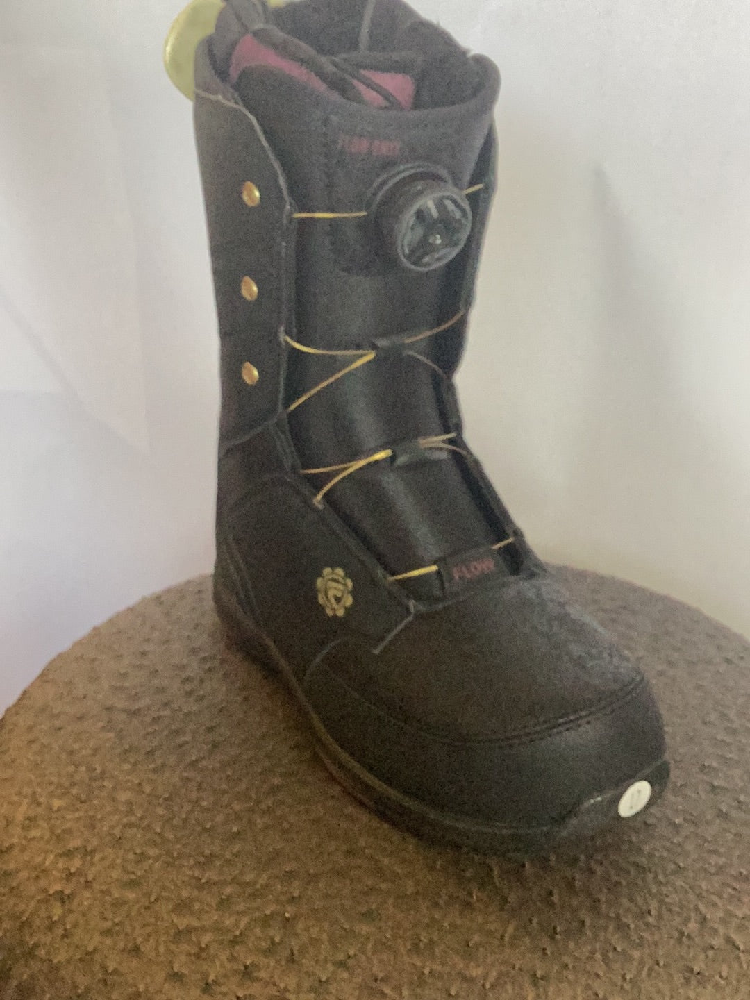 Women's Onyx Coiler Boot